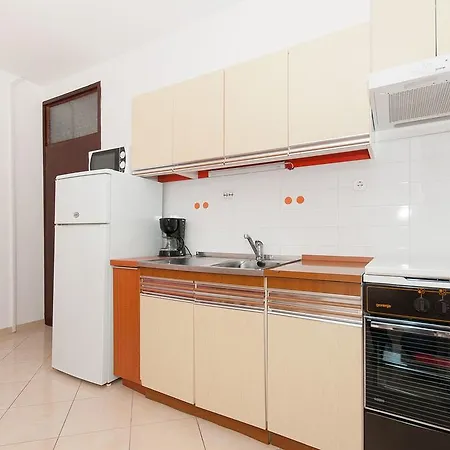 Apartament Mate *